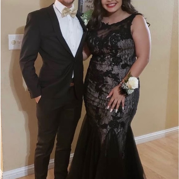 Size 14 Prom/Formal Dress - Picture 4 of 4